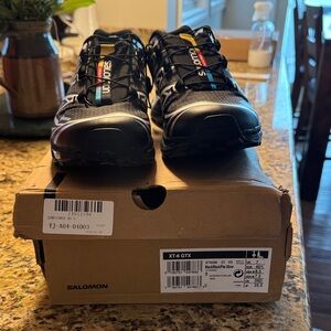 Salomon XT6 GTX , Black and Silver